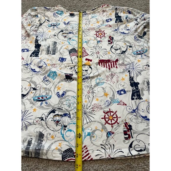 Liz & Me T-Shirt With Patriotic Print Women's Size 2X (22/24) America USA RW&B - Picture 5 of 6